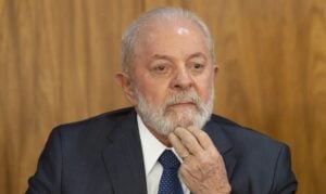 Lula quer esforço para aprovação de pautas econômicas no Congresso.