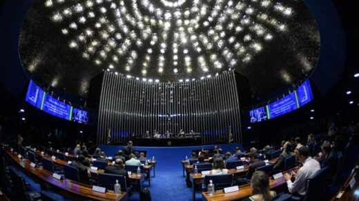 Debate sobre Regulamentação de cassinos é marcada por divergência no Senado.