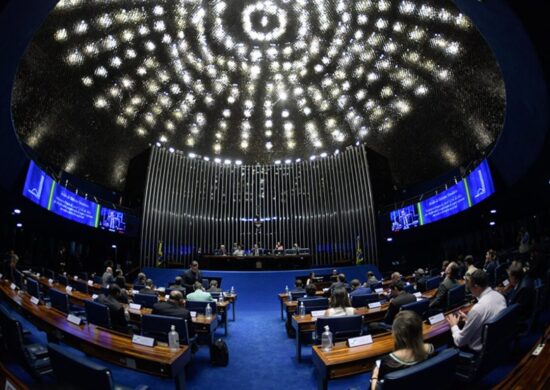 Debate sobre Regulamentação de cassinos é marcada por divergência no Senado.