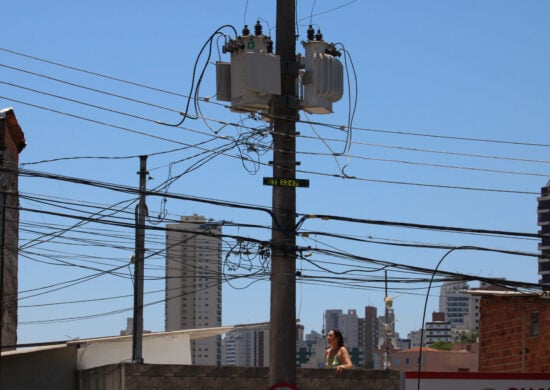 Projeto aumenta pena para roubo de fios e cabos de energia e telecomunicações