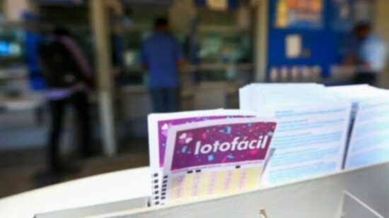 Confira os números sorteados na Lotofácil 3180