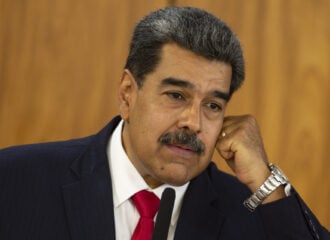 Maduro aguarda contato telefônico com Lula