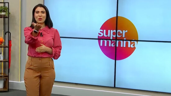 Apresentadora do Programa Super Manhã, Bárbara Mitoso. Foto: Reprodução/TV Norte Amazonas