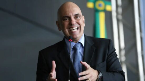 O ministro Alexandre de Moraes votou para garantir a revisão da vida toda aos aposentados do INSS