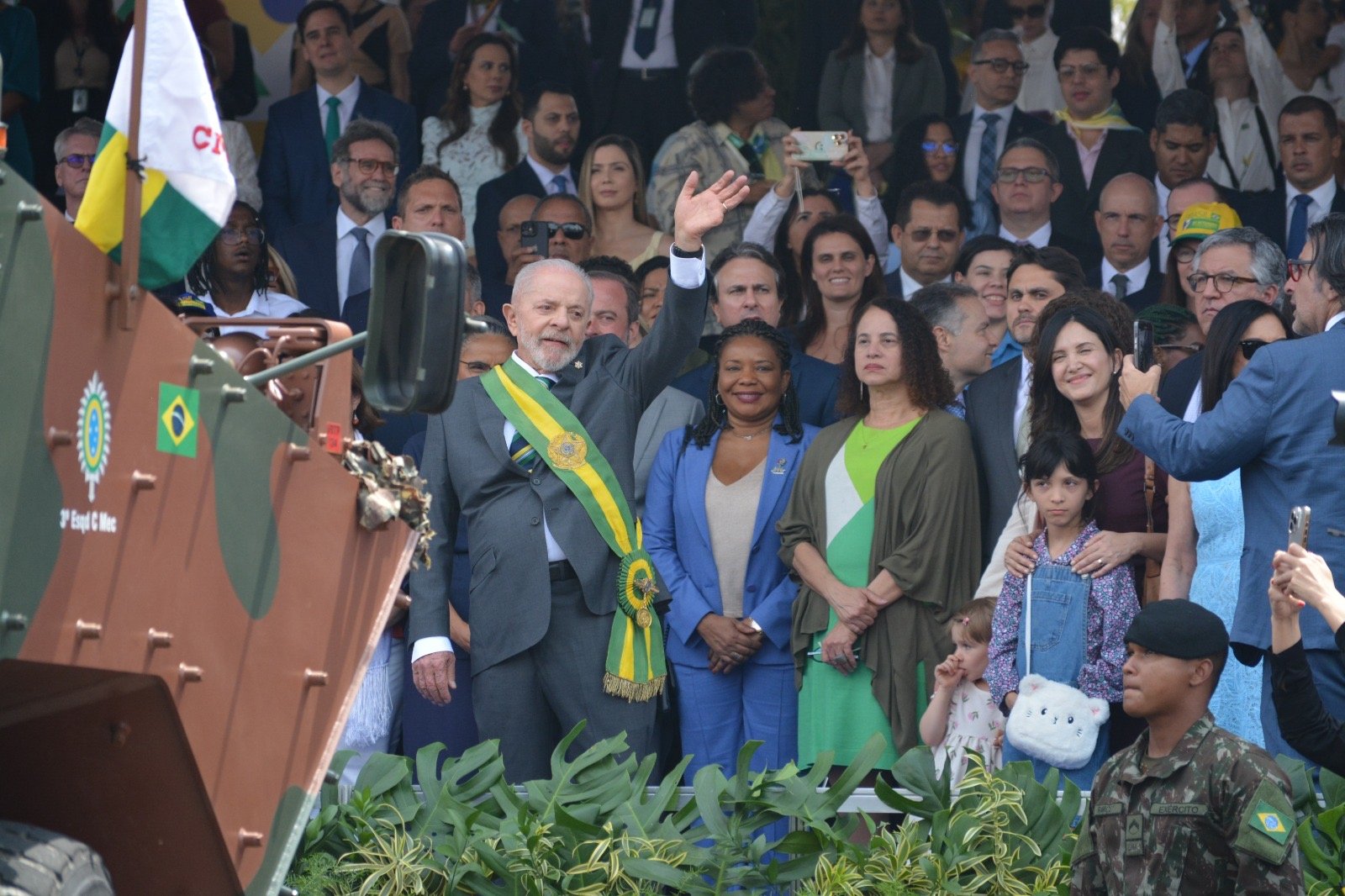 Diversas autoridades compareceram ao desfile de 7 de setembro na Esplanada dos Ministérios