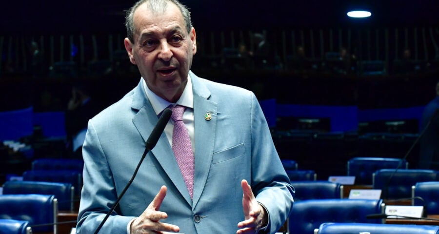 O senador amazonense Omar Aziz insiste na suspensão das bets. Foto: Waldemir Barreto/Agência Senado