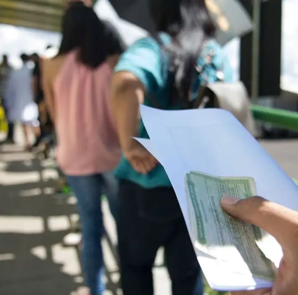 Eleições municipais: No dia da votação, quem estiver fora do domicílio eleitoral deve justificar a ausência.