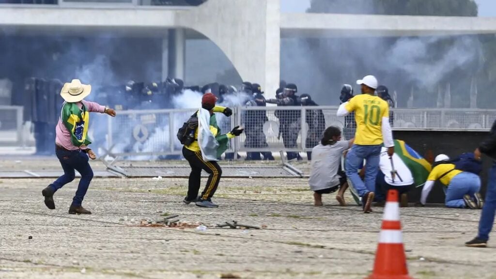 CCJ deve votar projeto de lei que tem o objetivo de anistiar participantes de atos antidemocráticos - Foto: Marcelo Camargo/Agência Brasil