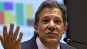 “Nós crescemos em três meses o que o mercado projetou para o ano inteiro", disse Haddad - Foto: José Cruz/Agência Brasil