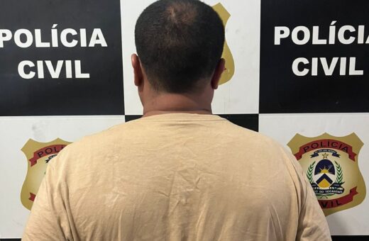 Homem tinha conteúdo de pornografia infantil no celular - Foto: Divulgação/DICOM SSP TO