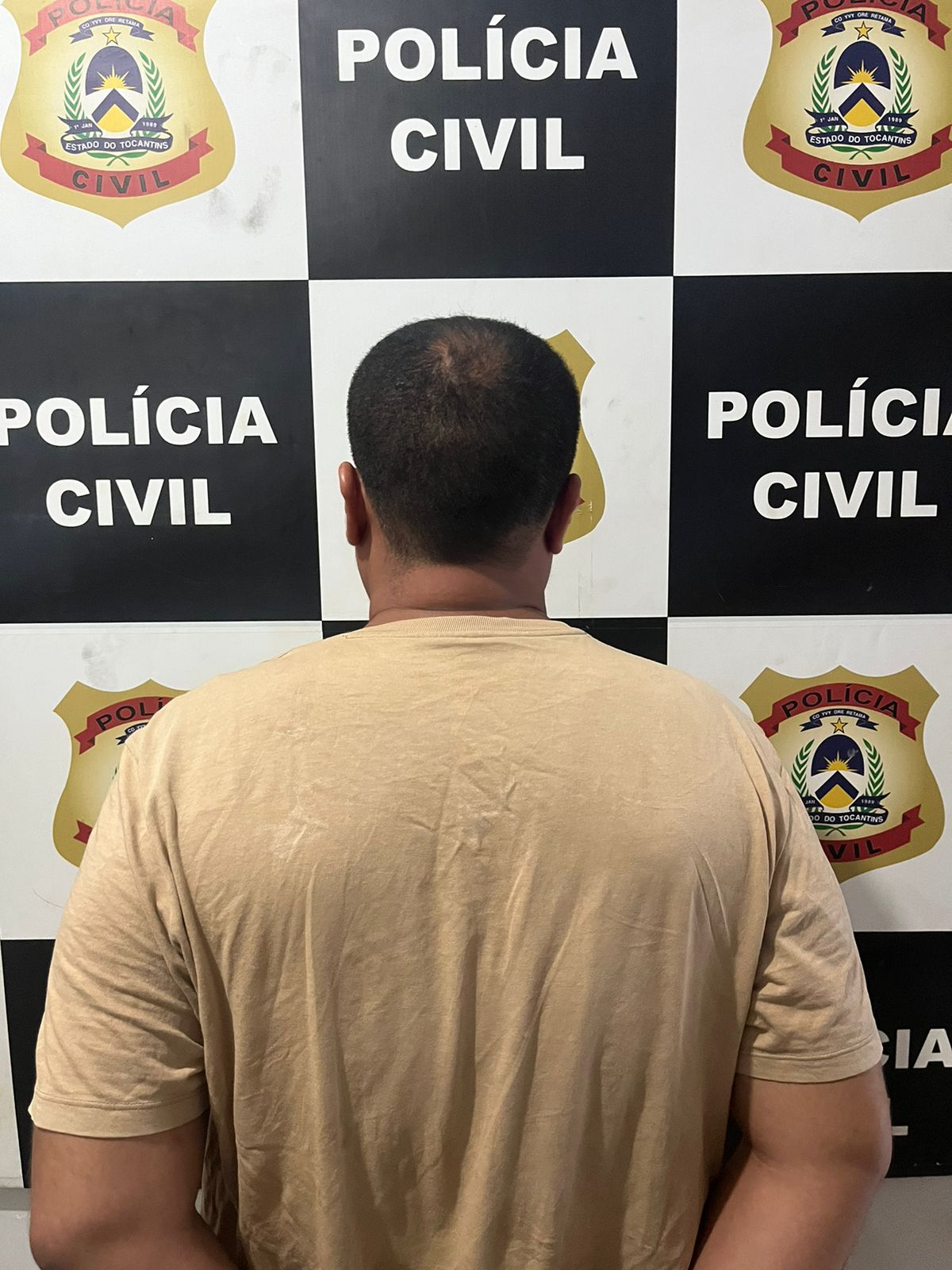 Homem tinha conteúdo de pornografia infantil no celular - Foto: Divulgação/DICOM SSP TO