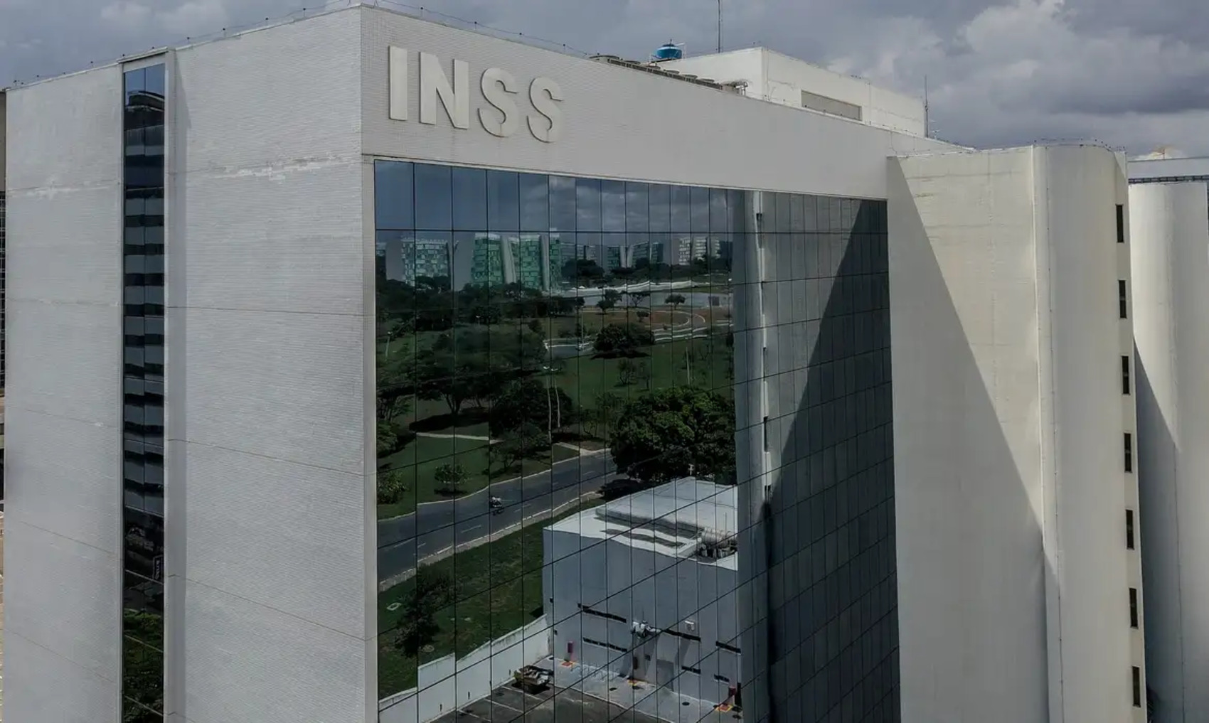 PF combate organização criminosa que rouba dados do INSS