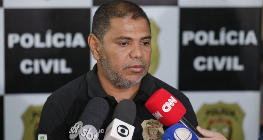 O delegado João Maciel Claro disse que a Polícia Civil está investigando todos os incêndios no DF. Foto: Tony Oliveira/ Agência Brasília