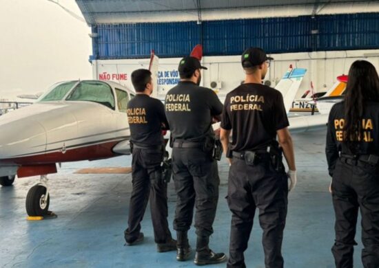 PF apreende quase R$ 1 milhão dentro de avião