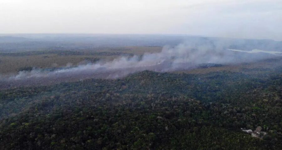 Queimada-Fumaca-Amazonia