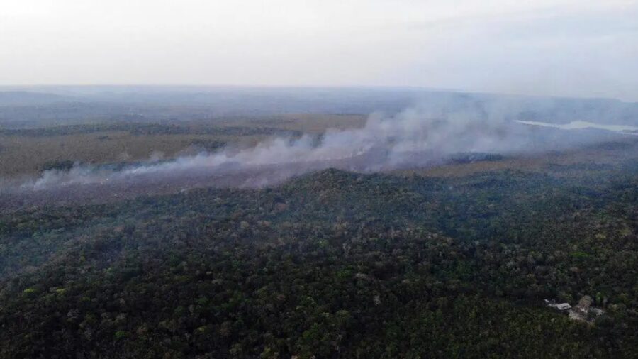 Queimada-Fumaca-Amazonia