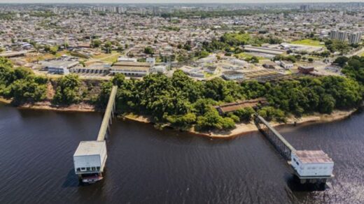 Imagem mostra Rio Negro, no Amazonas.