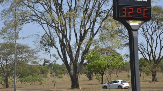 Diversos estados do Centro-Oeste enfrentam baixa umidade nesta segunda-feira (16) - Foto: José Cruz/Agência Brasil