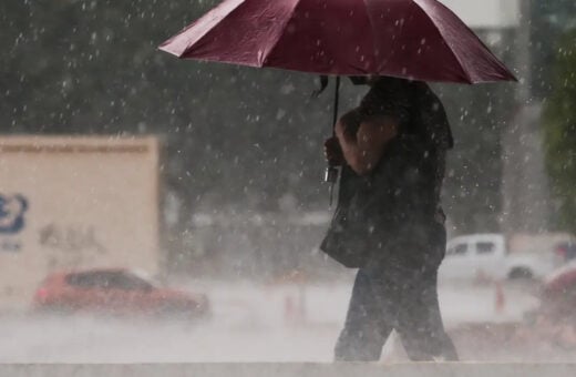 Inmet emite alerta de tempestade em 533 cidades do país