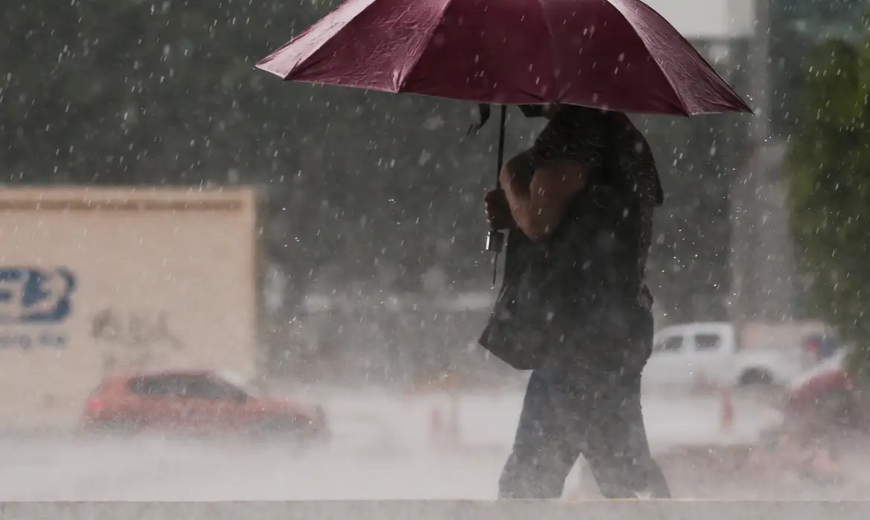 Inmet emite alerta de tempestade em 533 cidades do país