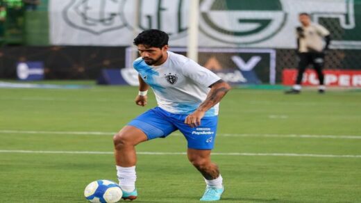 Paysandu empata com o Goiás e chega a oito jogos sem vencer na Série B