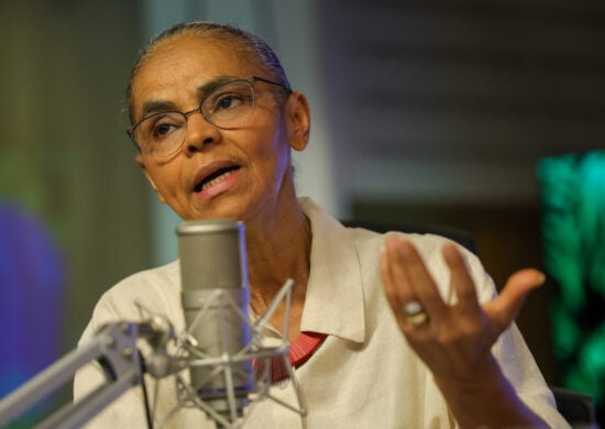 Ministra Marina Silva fala sobre a BR-319 e diz que obras sem estudos podem agravar seca e incêndios.