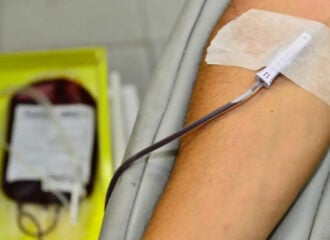 Hospital público do DF é condenado por transfusão de sangue incompatível com tipo sanguíneo