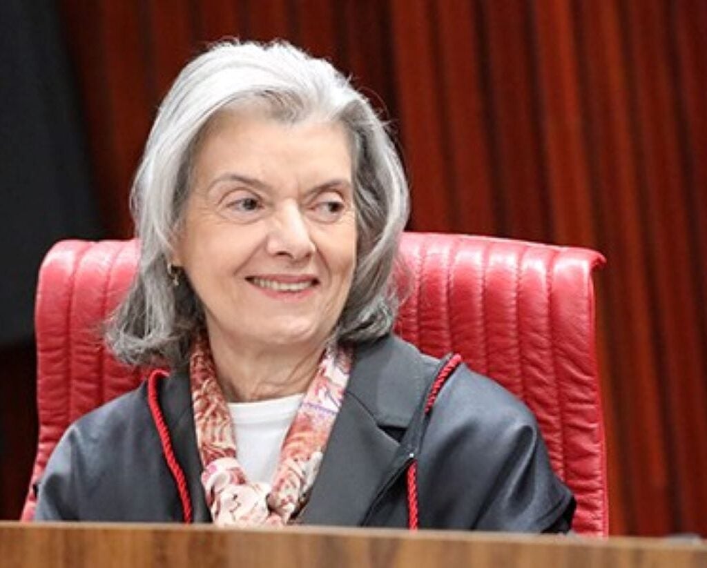 Presidente do TSE, ministra Cármen Lúcia afirmou que as eleições municipais 2024 ocorrrem tranquilas.