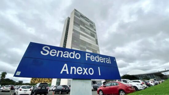 Famosos serão convocados para debate nas CPIs do Senado