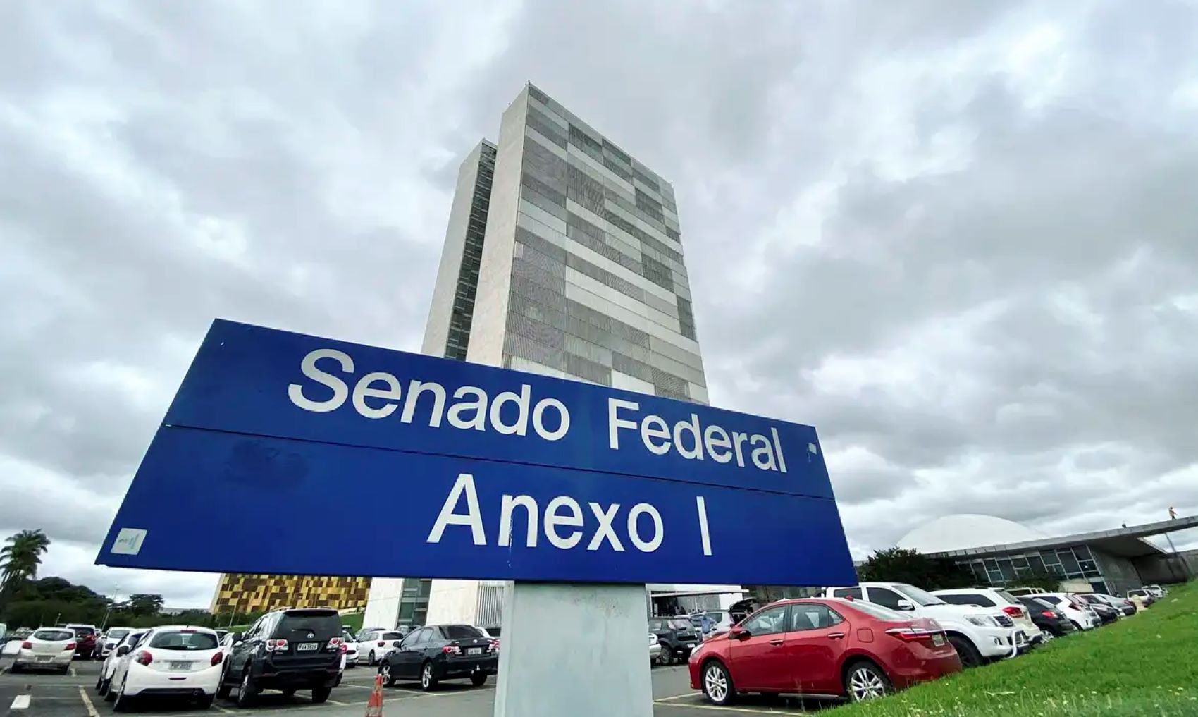 Famosos serão convocados para debate nas CPIs do Senado