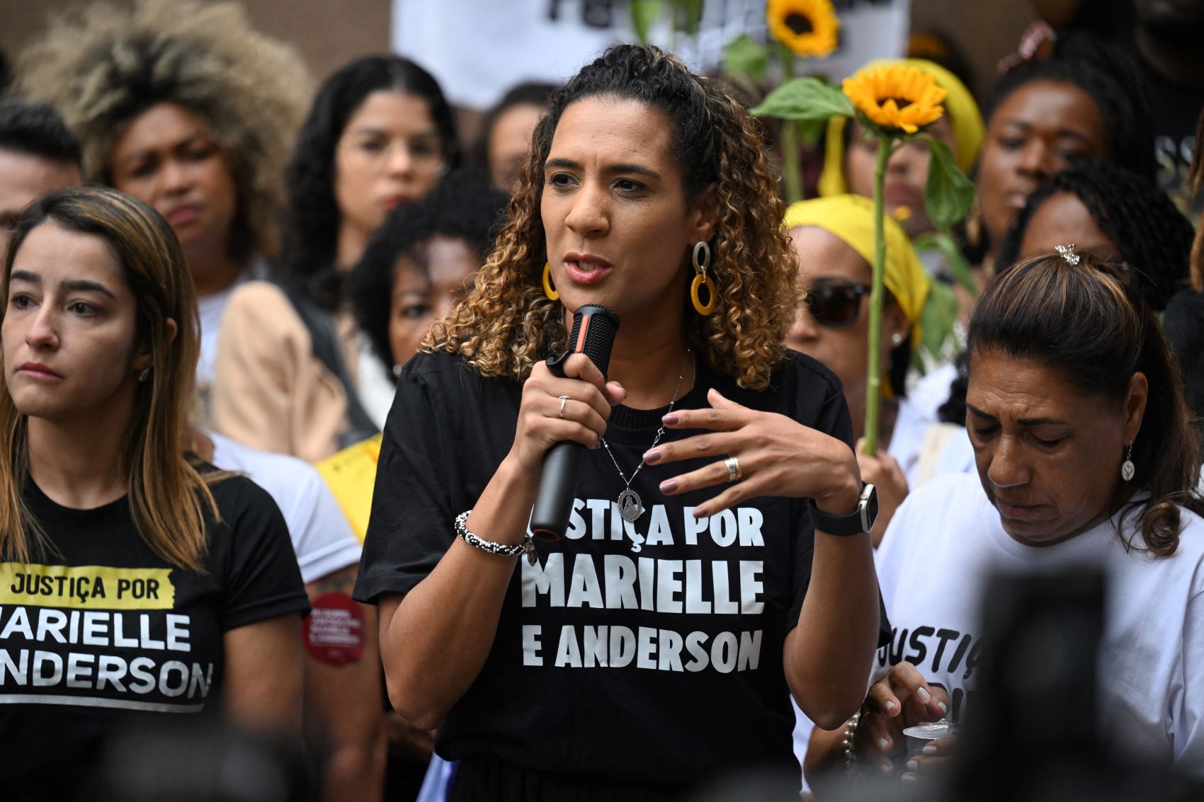 Anielle Franco faz declarações no tribunal que julga nesta quarta-feira (30) os assassinos de Marielle.