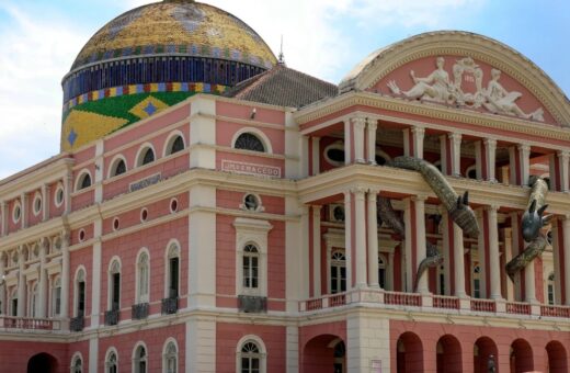 Aniversário de Manaus história-capa