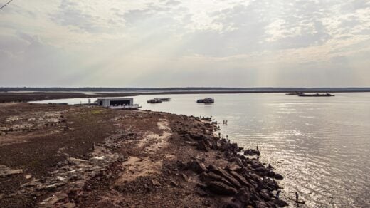 rio negro queda-capa