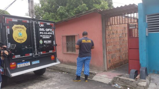 Casal de idosos é morto a facadas em Manaus