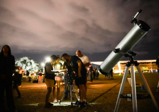 Cometa passará perto da Terra poderá ser visto do Brasil - Foto: Marcello Casal Jr/Agência Brasil