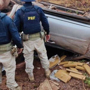 Caminhonete tem registro de furto/roubo em Minas Gerais - Foto: Divulgação/PRF TO