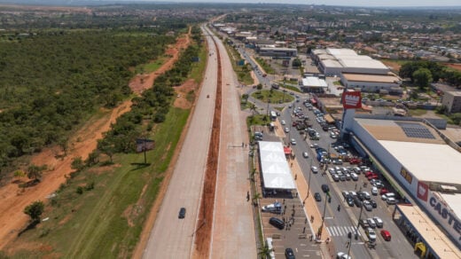 Mulher do DF morre após ser atropelada por ônibus no Pistão Sul