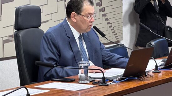 Senador Eduardo Braga (MDB-AM) apresenta plano sobre regulamentação da reforma tributária