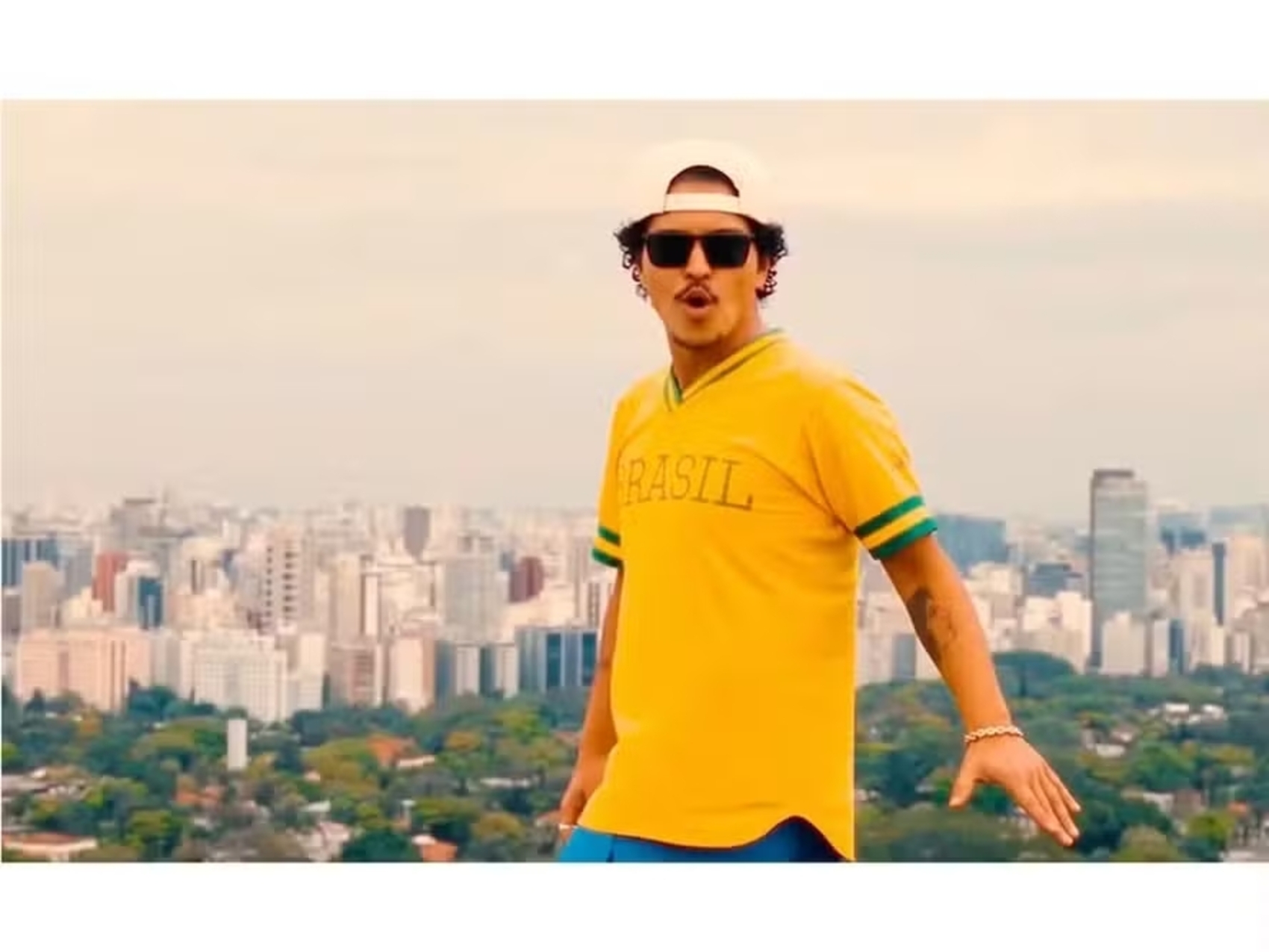 Bruno Mars pode virar cidadão honorário do Brasil; entenda