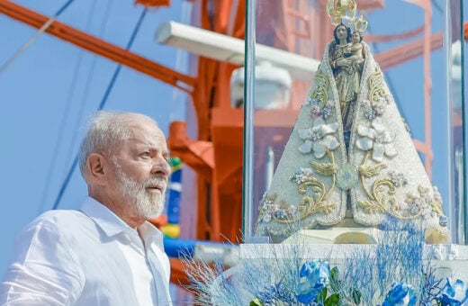 Lula participa do Círio de Nazaré acompanhado de Janja