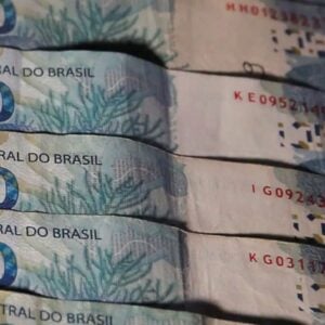 Governo dará mais 6 meses para saque de dinheiro esquecido nos bancos.