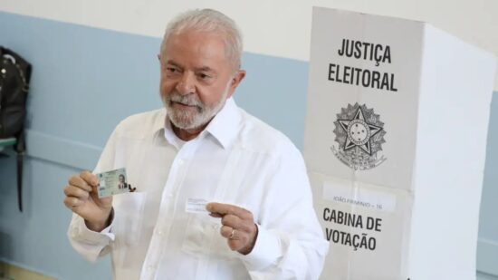 Lula votou pela manhã em São Bernardo do Campo