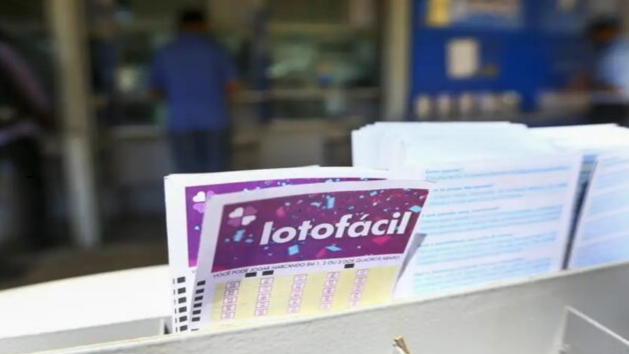 Lotofácil de hoje, quinta-feira (14/11), concurso 3245; prêmio está em R$ 1,7 milhão. Foto: Marcelo Camargo/Agência Brasil