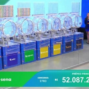 Mega-Sena 2783: uma aposta acerta e fatura sozinha R$ 52 milhões. Foto: Reprodução Canal Youtube Caixa