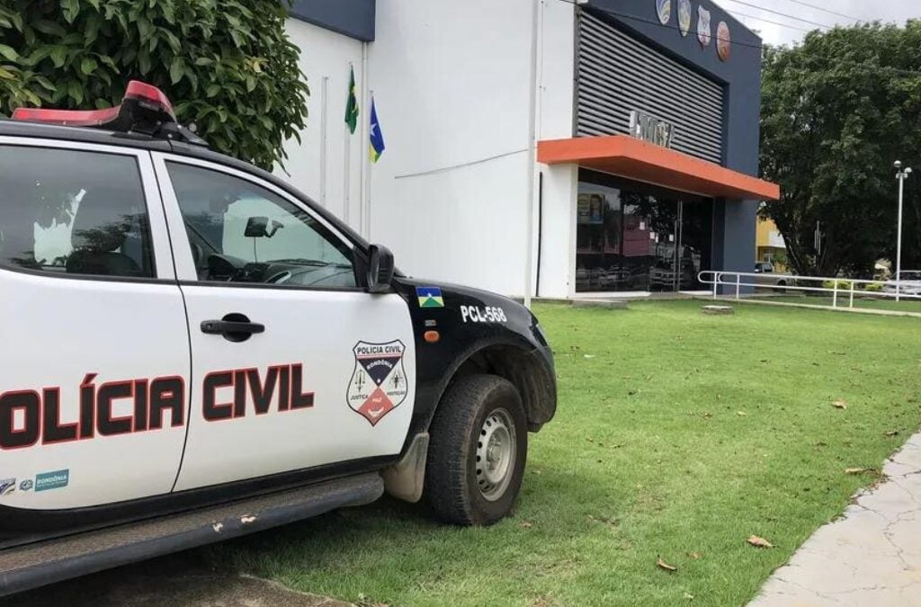 Mulher é presa por tentar matar amante do marido a facadas em Vilhena. Foto: Reprodução