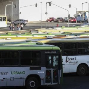 46% do sistema de transporte público passa ser acessado por meios exclusivamente eletrônicos - Foto: Valter Campanato/Agência Brasil