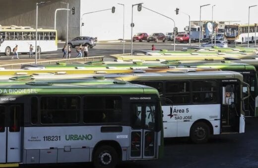 46% do sistema de transporte público passa ser acessado por meios exclusivamente eletrônicos - Foto: Valter Campanato/Agência Brasil