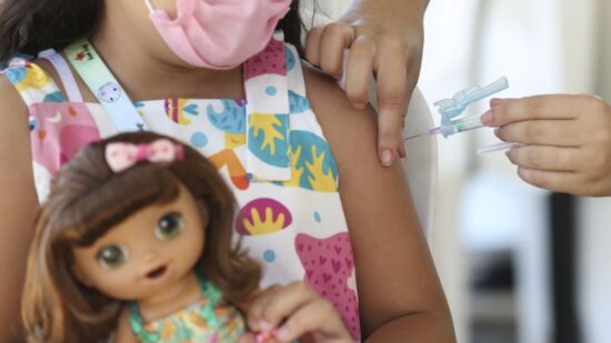 Brasil melhora vacinação infantil, mas algumas metas ficam pendentes - Foto: José Cruz/Agência Brasil