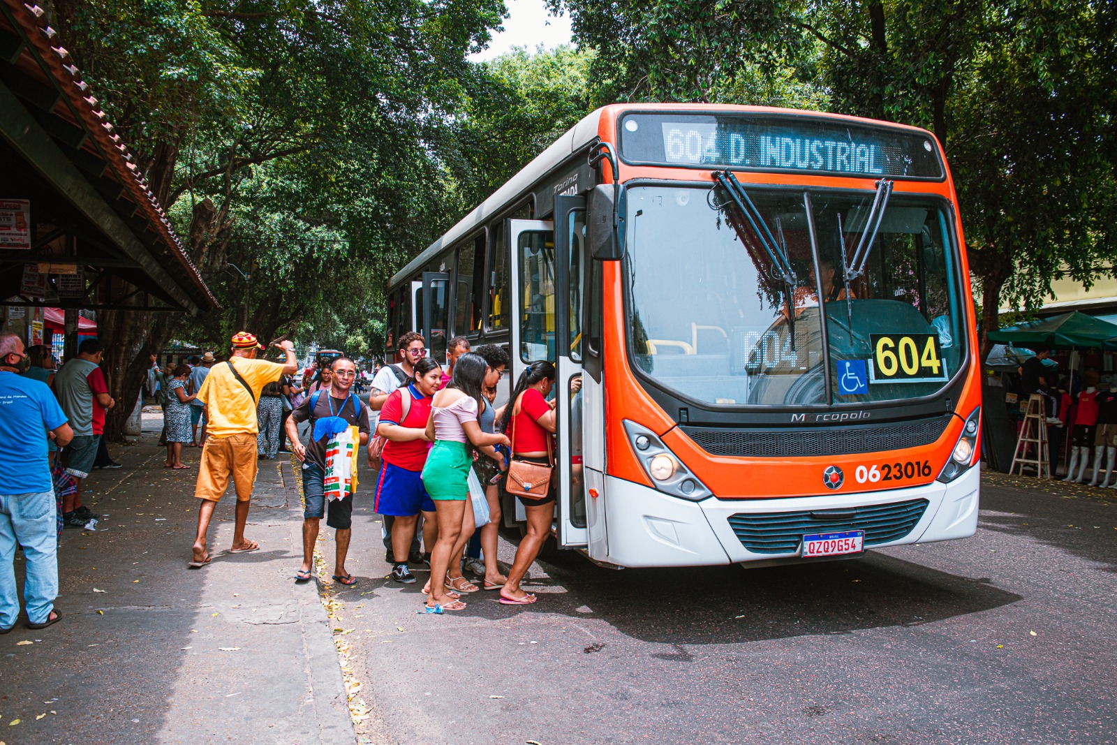 Assaltos a ônibus diminuem em Manaus