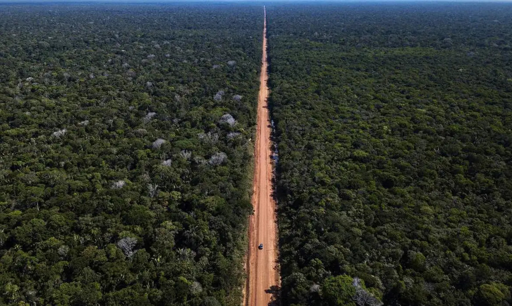 Eduardo Braga diz que BR 319 vai sair nos próximos anos: 'sonho do amazonense vai se realizar'